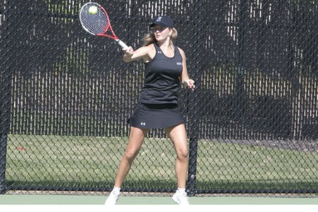 Fanny Harling captures victory at No. 1 flight singles, but women's tennis team falls to Misericordia 8-1